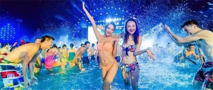 仅48元，享原价68元的【济南】园博园水上乐园（夜场票）。园博园欢乐世界水上乐园主要分为三大区域：儿童欢乐戏水区，冒险漂流造浪区，极限水上娱乐区。